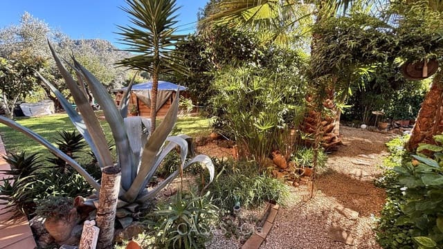 4 bedroom Villa for sale in Marchuquera, Gandia with pool garage - € 269,950 (Ref: 9432507)