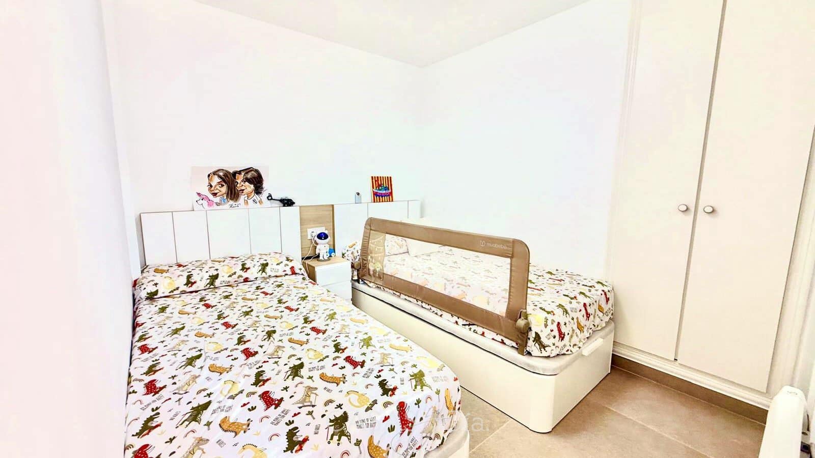 3 soverom Leilighet til salgs i Oliva med svømmebasseng garasje - € 330 000 (Ref: 9460676)