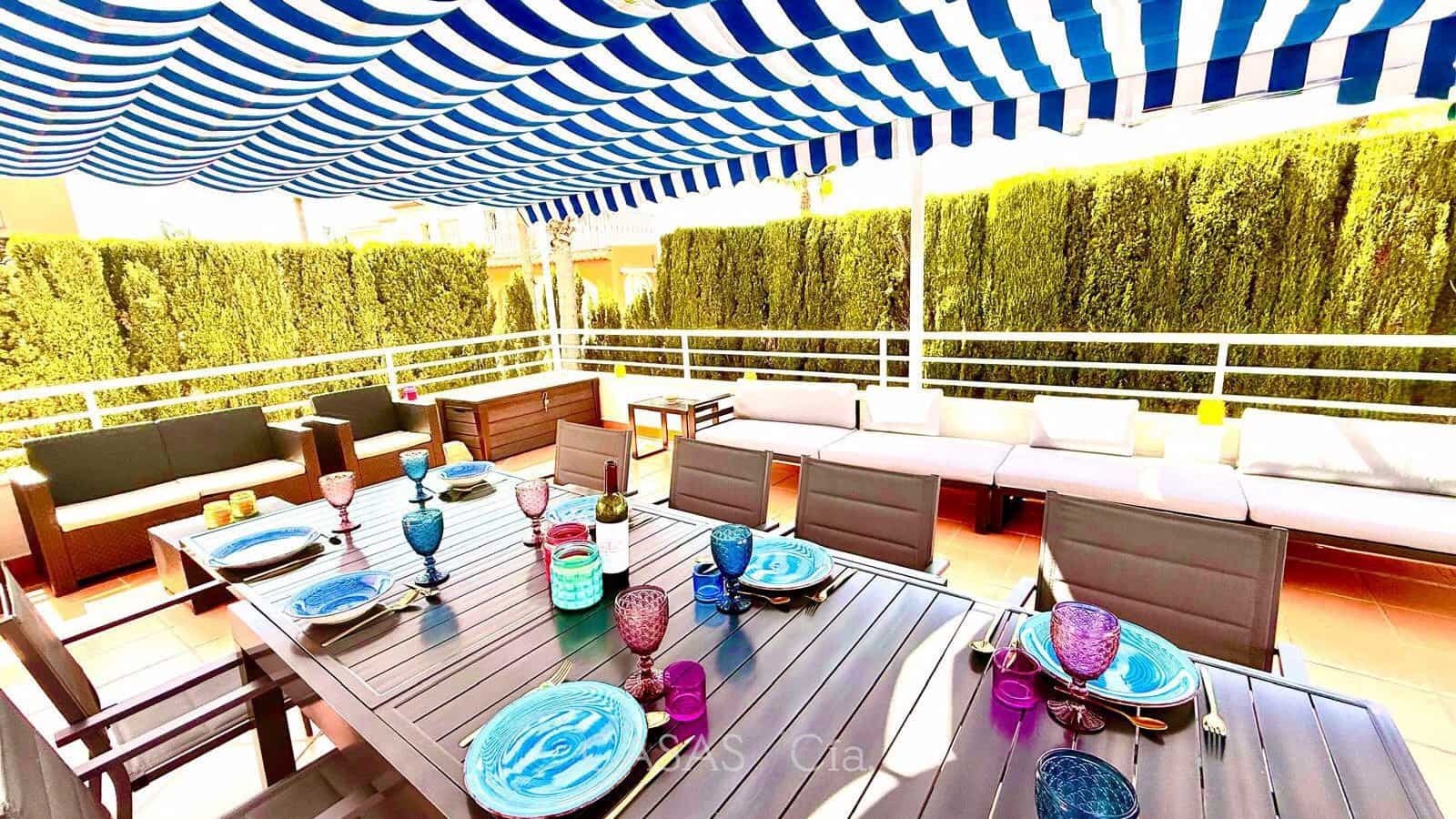 3 soverom Leilighet til salgs i Oliva med svømmebasseng garasje - € 330 000 (Ref: 9460676)