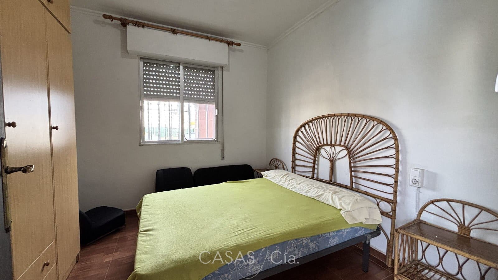 5 chambre Villa/Maison à vendre à Oliva avec piscine - 320 000 € (Ref: 9474456)