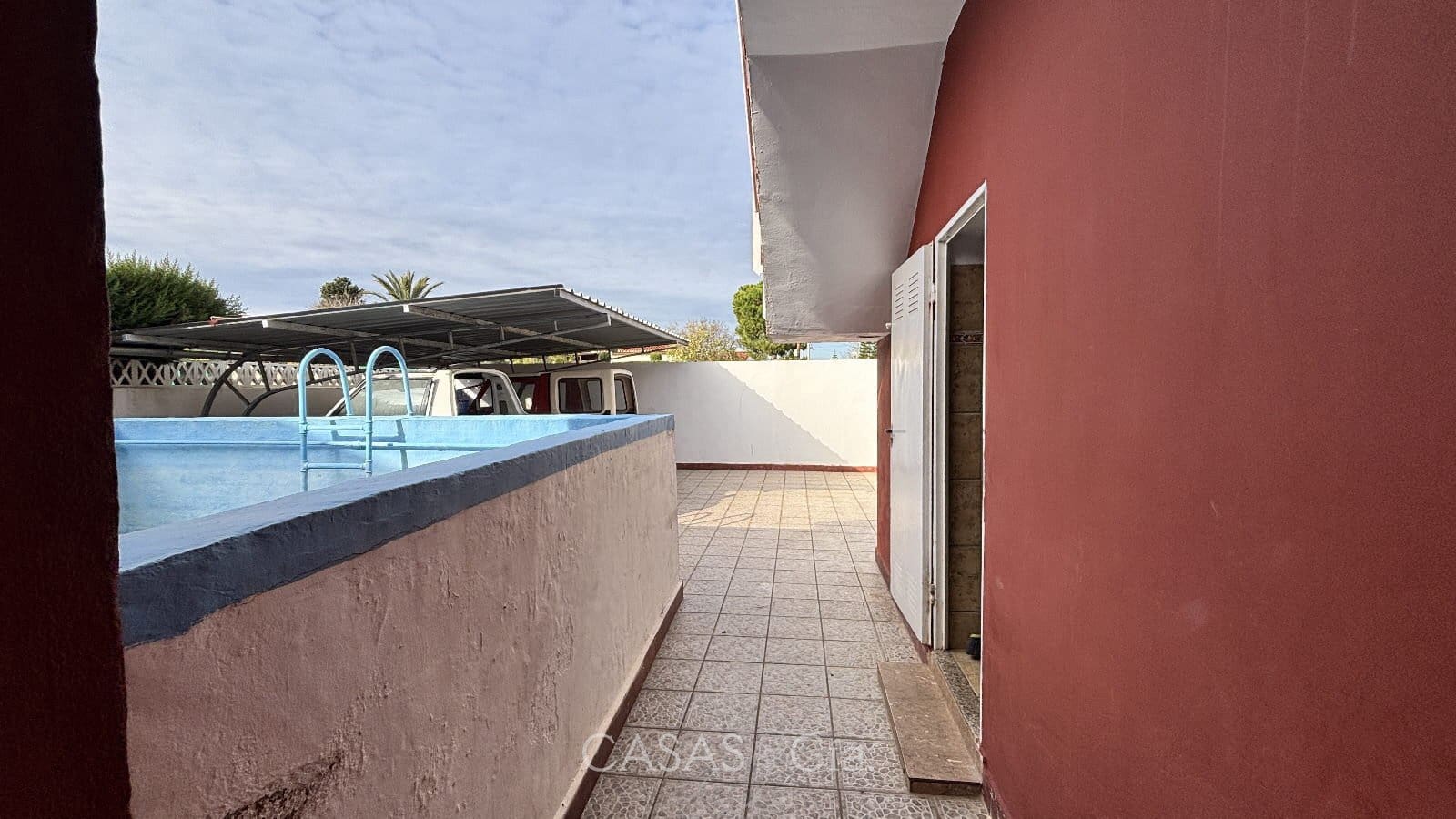 5 chambre Villa/Maison à vendre à Oliva avec piscine - 320 000 € (Ref: 9474456)