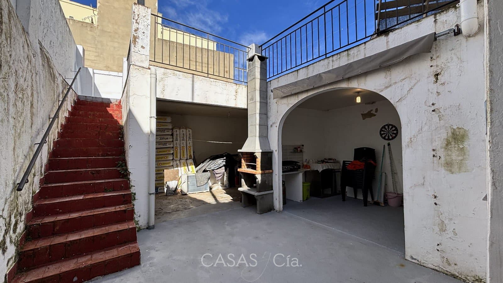5 bedroom Townhouse for sale in Villalonga - € 230,000 (Ref: 9497785)