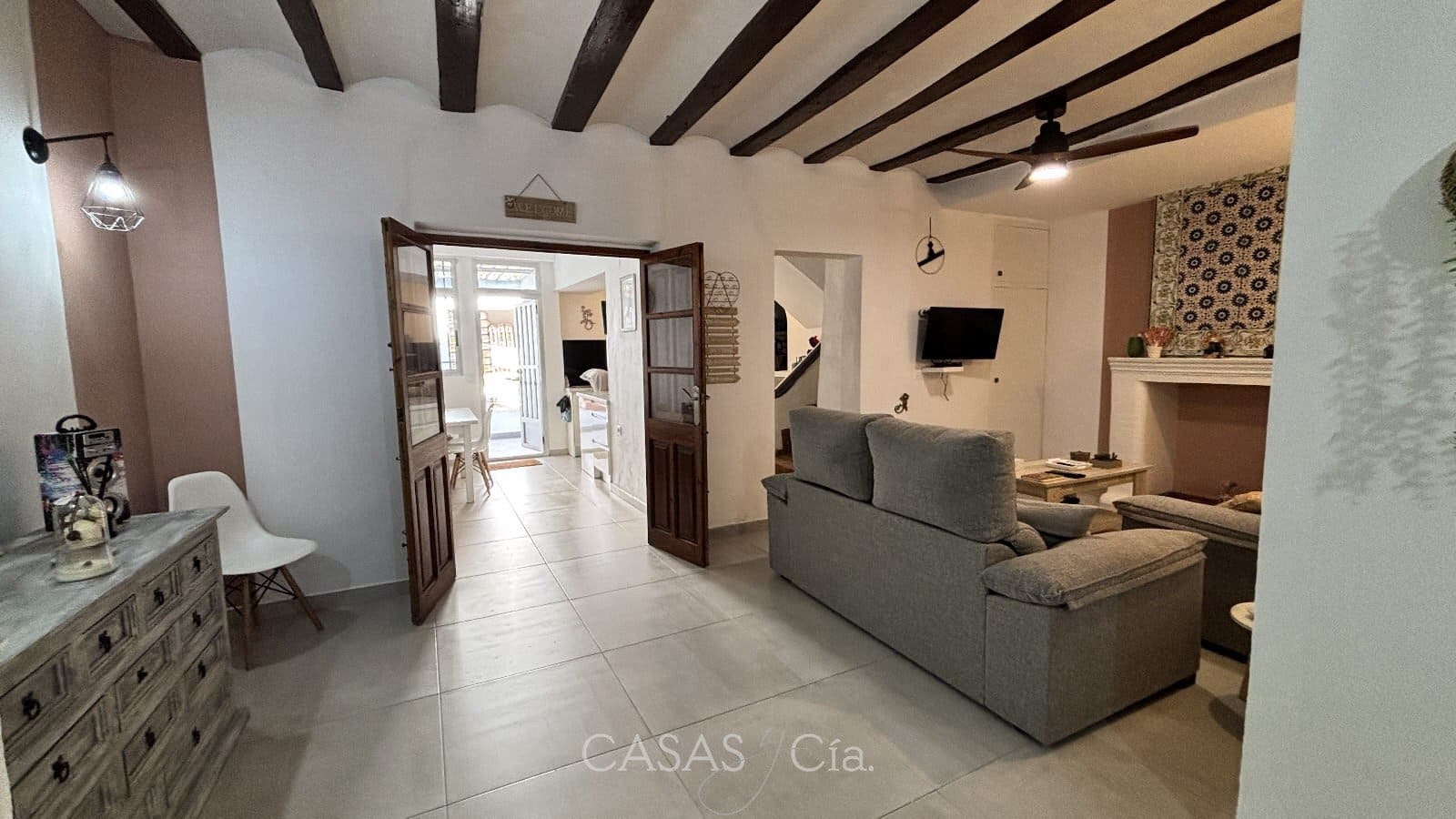 5 bedroom Townhouse for sale in Villalonga - € 230,000 (Ref: 9497785)