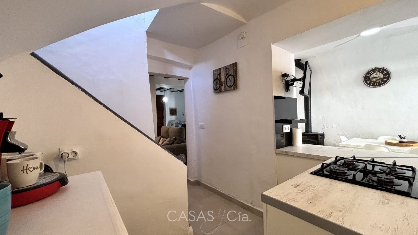 5 bedroom Townhouse for sale in Villalonga - € 230,000 (Ref: 9497785)