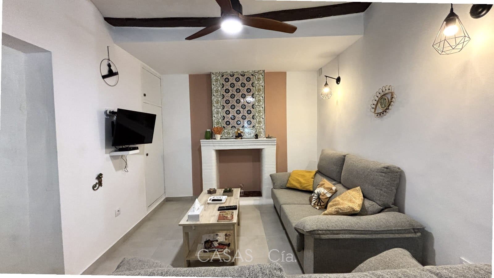 5 bedroom Townhouse for sale in Villalonga - € 230,000 (Ref: 9497785)