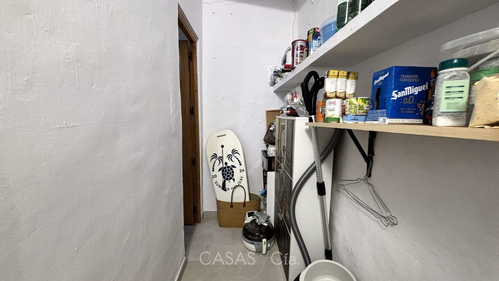 5 bedroom Townhouse for sale in Villalonga - € 230,000 (Ref: 9497785)