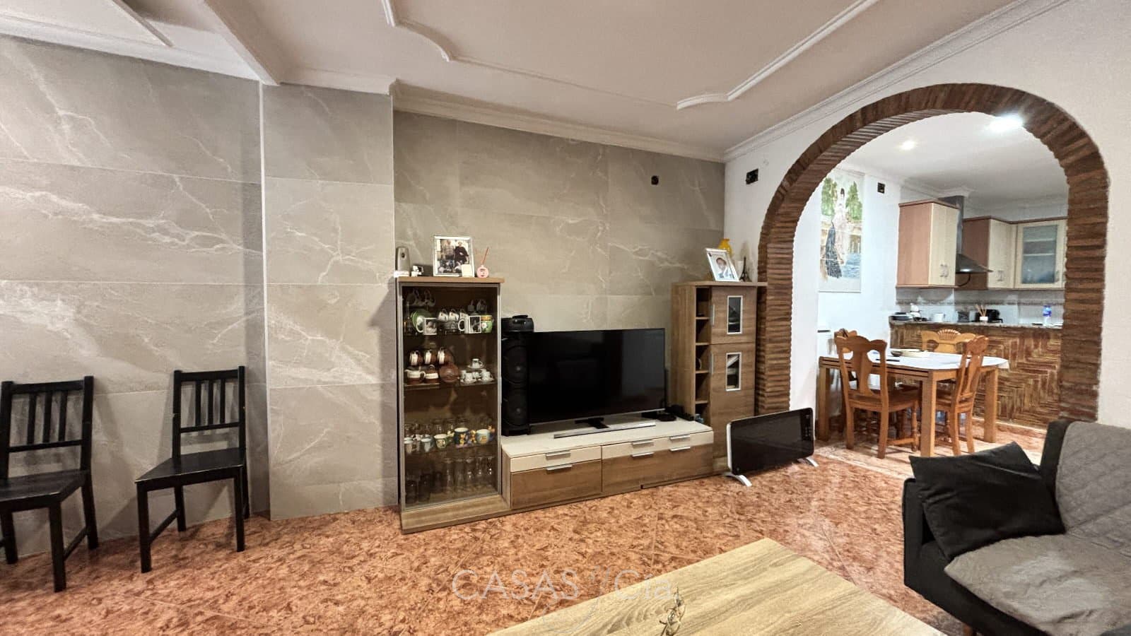 3 bedroom Townhouse for sale in Oliva - € 129,950 (Ref: 9499776)