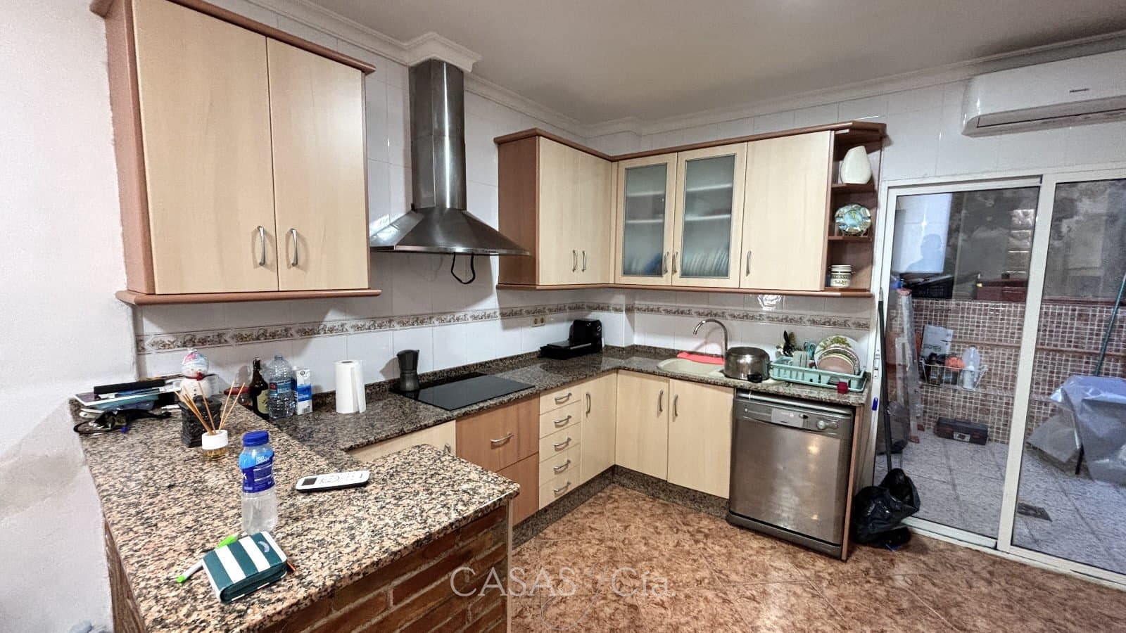 3 bedroom Townhouse for sale in Oliva - € 129,950 (Ref: 9499776)