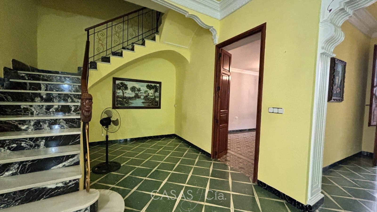 8 bedroom Townhouse for sale in Rafelcofer - € 249,950 (Ref: 9558773)