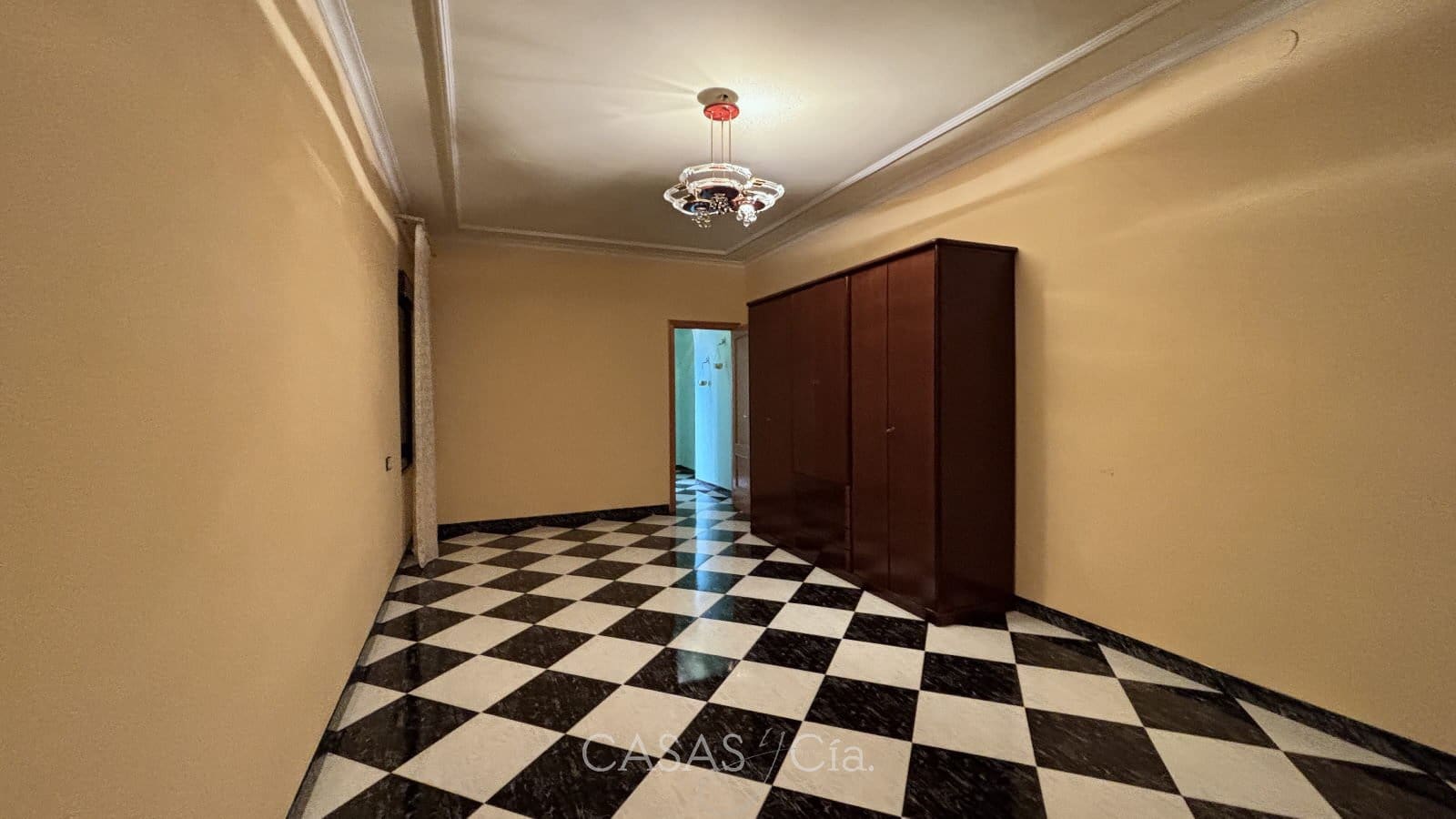 8 bedroom Townhouse for sale in Rafelcofer - € 249,950 (Ref: 9558773)