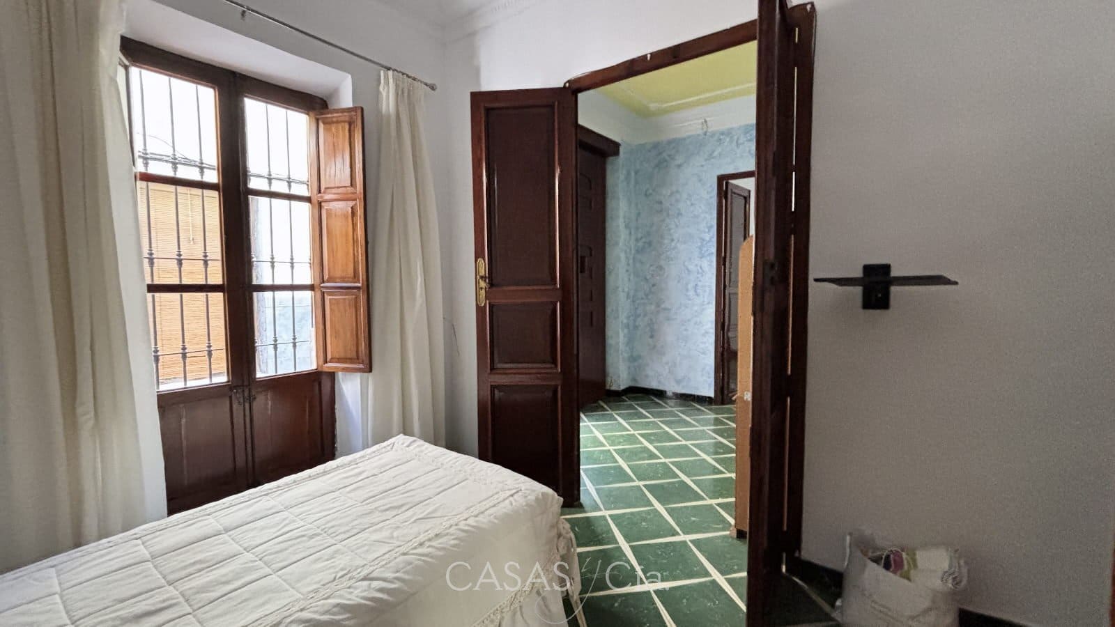 8 bedroom Townhouse for sale in Rafelcofer - € 249,950 (Ref: 9558773)