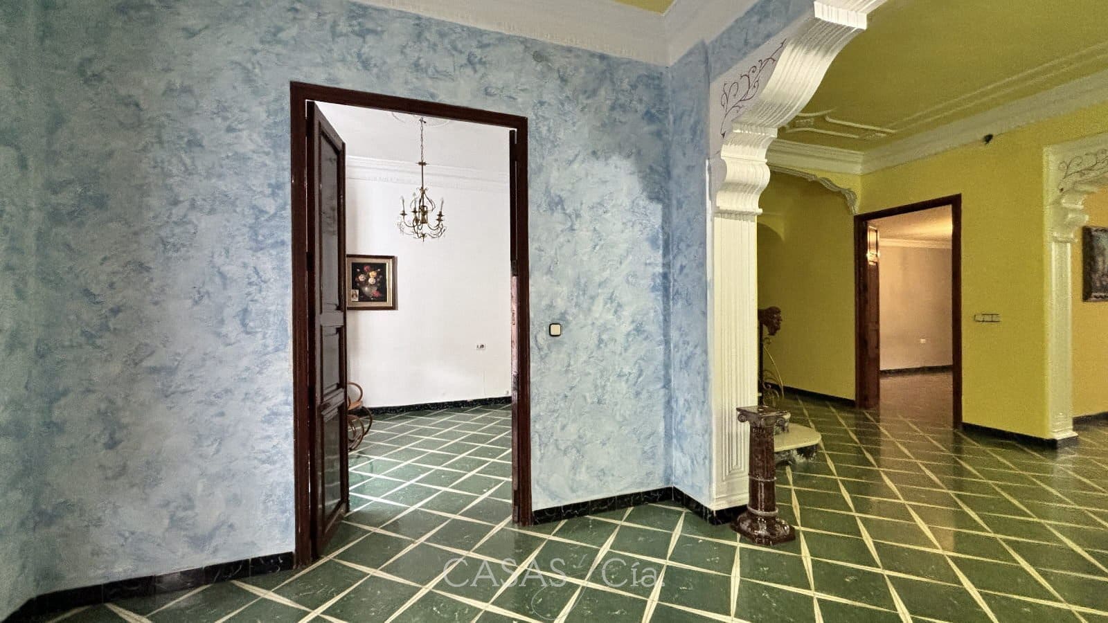 8 bedroom Townhouse for sale in Rafelcofer - € 249,950 (Ref: 9558773)