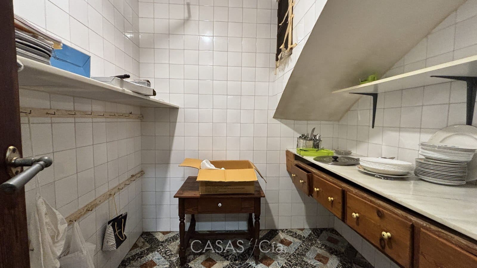 8 bedroom Townhouse for sale in Rafelcofer - € 249,950 (Ref: 9558773)