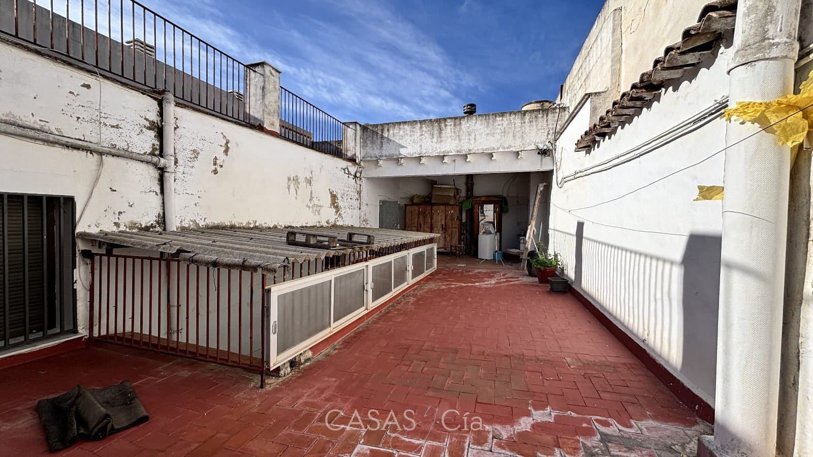 8 bedroom Townhouse for sale in Rafelcofer - € 249,950 (Ref: 9558773)