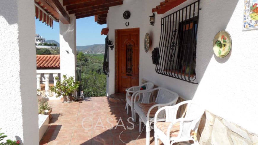 4 soveværelse Villa til salg i Oliva med swimmingpool - € 330.000 (Ref: 9628263)