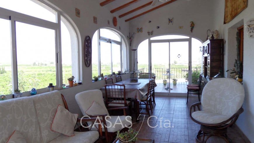 4 soveværelse Villa til salg i Oliva med swimmingpool - € 330.000 (Ref: 9628263)