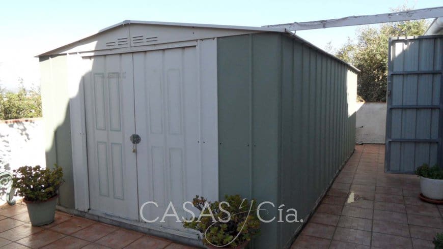 4 soveværelse Villa til salg i Oliva med swimmingpool - € 330.000 (Ref: 9628263)