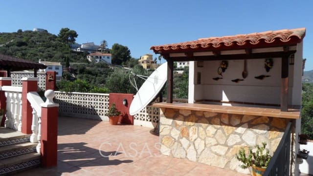 4 sovrum Villa till salu i Oliva med pool - 330 000 € (Ref: 9628263)