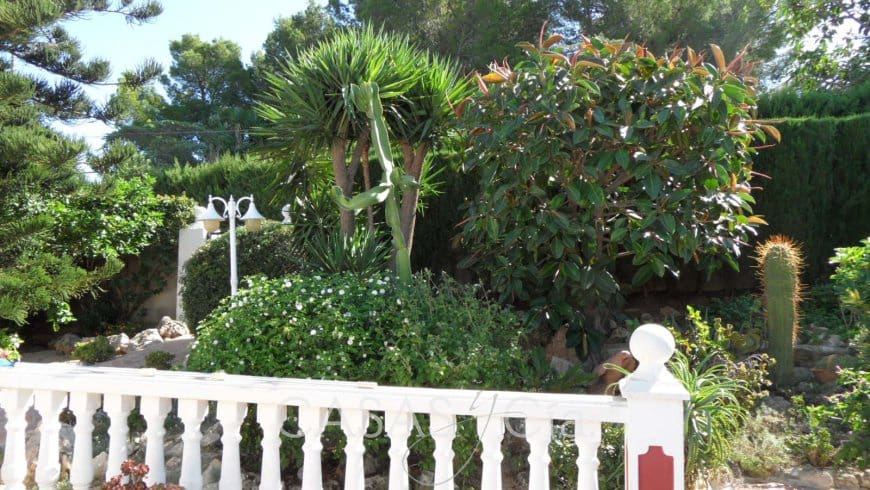 4 soveværelse Villa til salg i Oliva med swimmingpool - € 330.000 (Ref: 9628263)