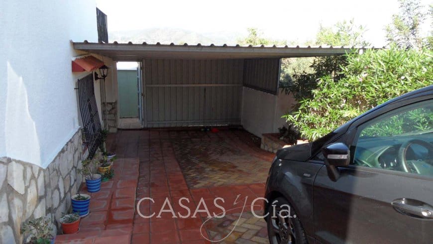 4 soveværelse Villa til salg i Oliva med swimmingpool - € 330.000 (Ref: 9628263)