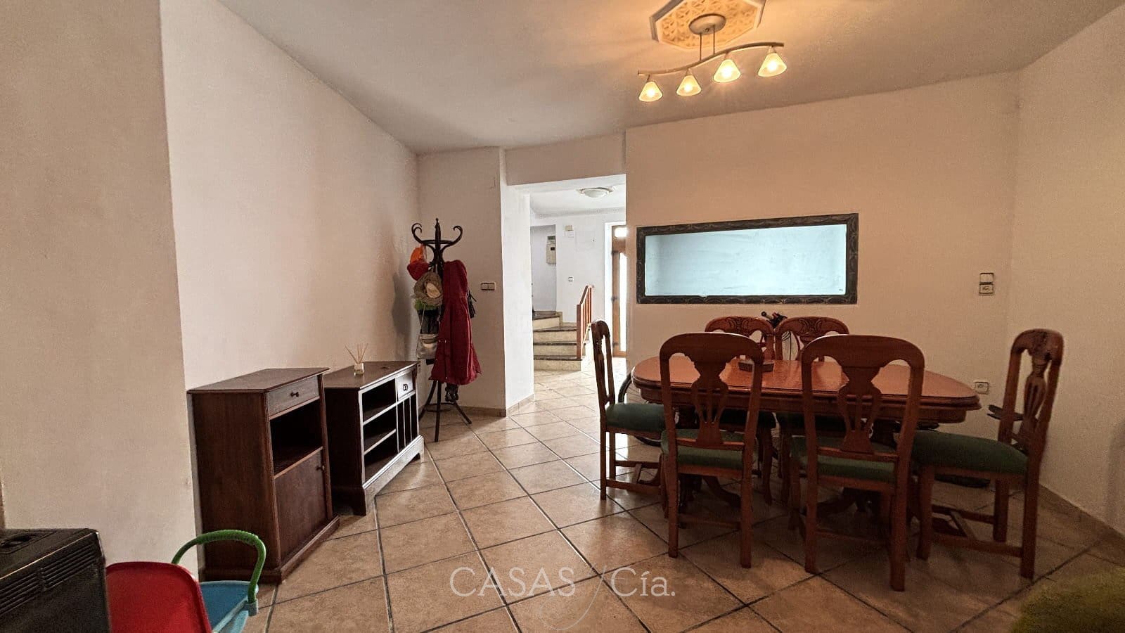 4 slaapkamer Huis te koop in Oliva met garage - € 199.000 (Ref: 9726904)