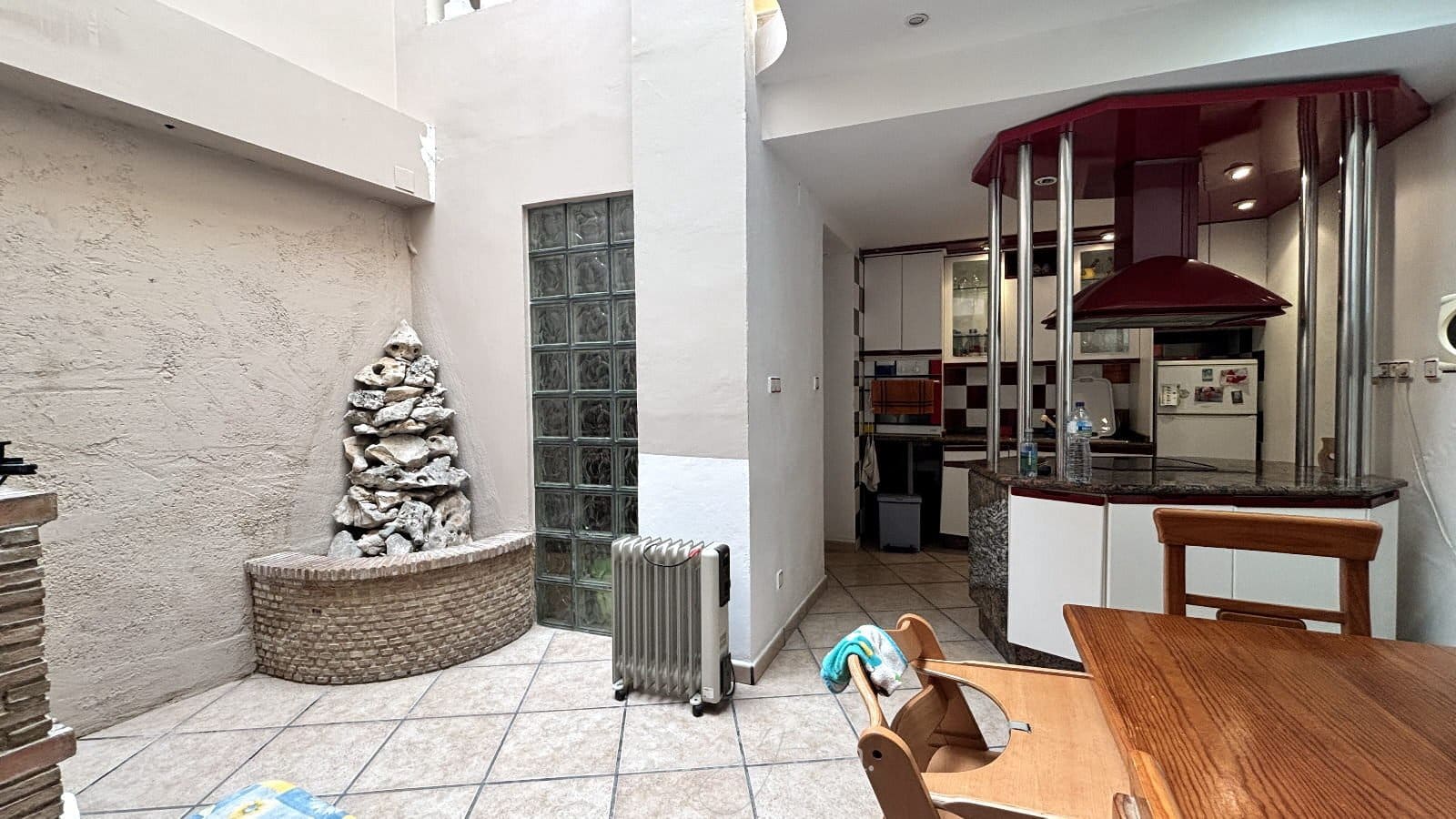 4 slaapkamer Huis te koop in Oliva met garage - € 199.000 (Ref: 9726904)