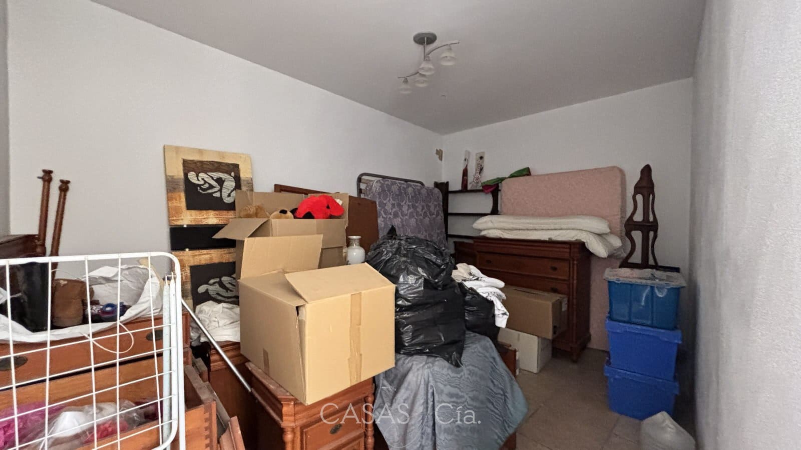 4 slaapkamer Huis te koop in Oliva met garage - € 199.000 (Ref: 9726904)