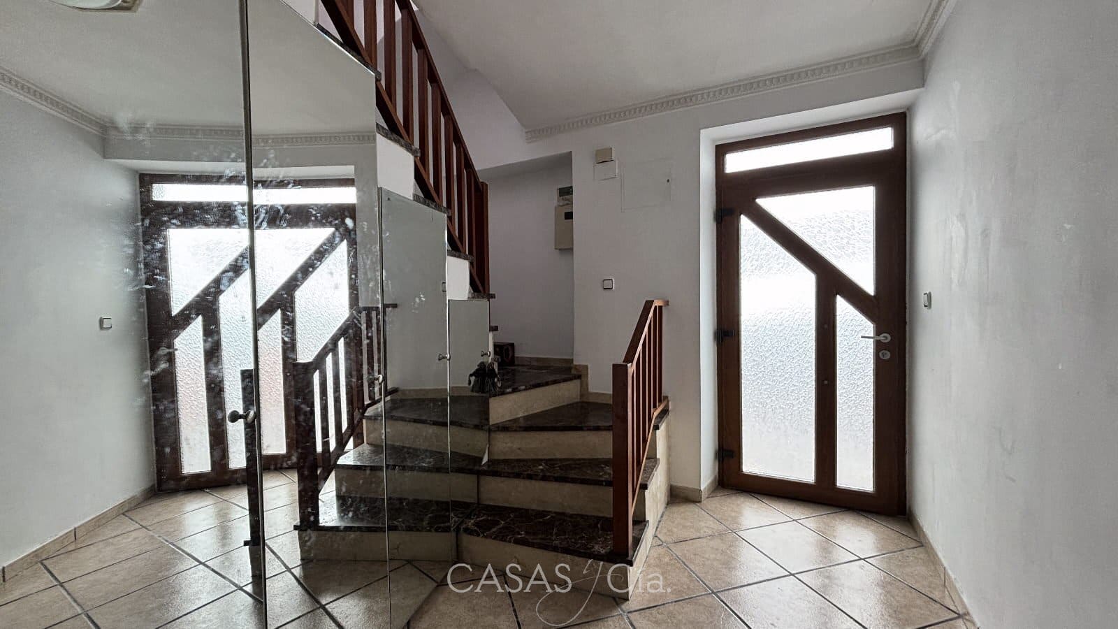 4 slaapkamer Huis te koop in Oliva met garage - € 199.000 (Ref: 9726904)