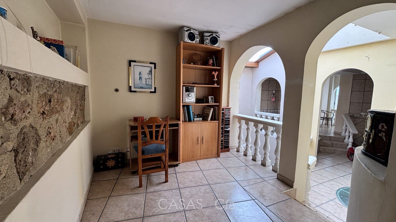 4 slaapkamer Huis te koop in Oliva met garage - € 199.000 (Ref: 9726904)