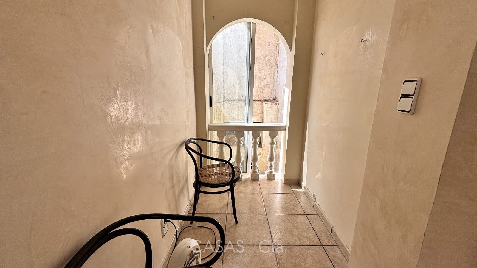 4 slaapkamer Huis te koop in Oliva met garage - € 199.000 (Ref: 9726904)