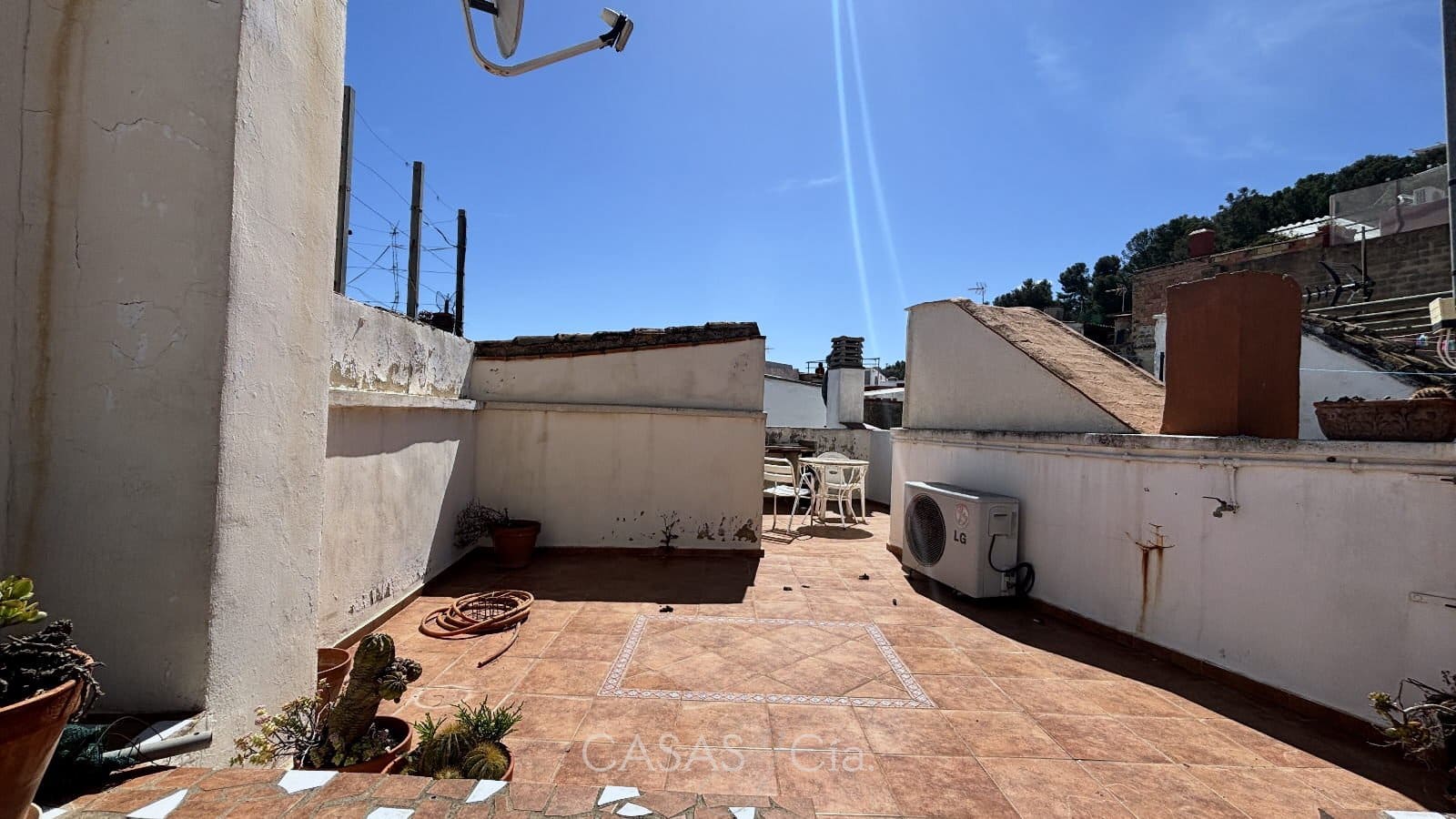 4 slaapkamer Huis te koop in Oliva met garage - € 199.000 (Ref: 9726904)