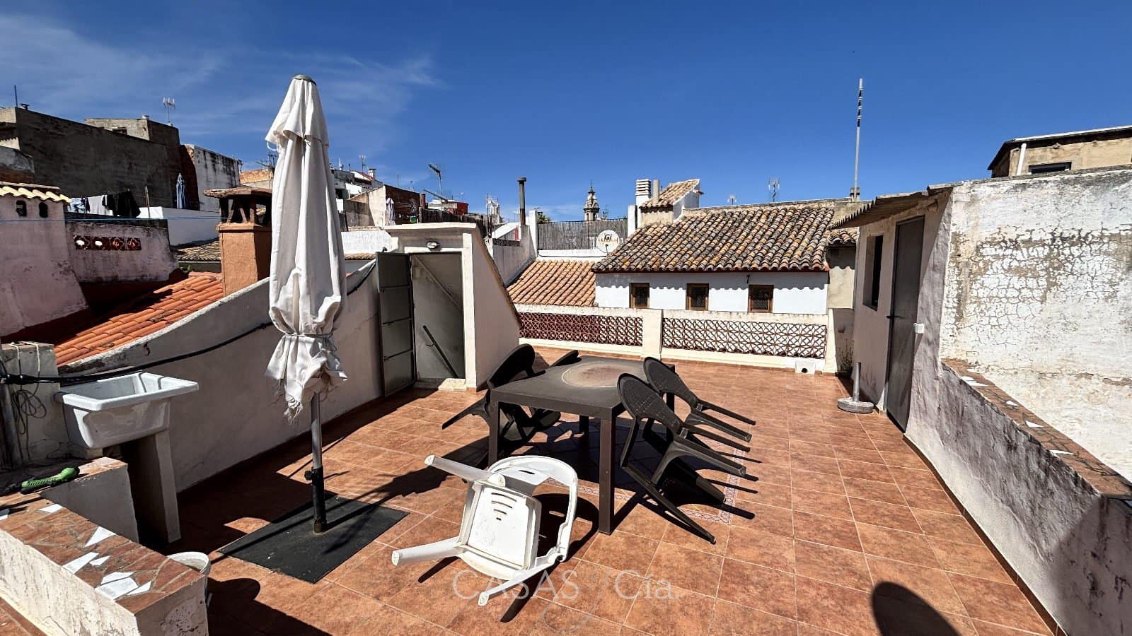 4 slaapkamer Huis te koop in Oliva met garage - € 199.000 (Ref: 9726904)