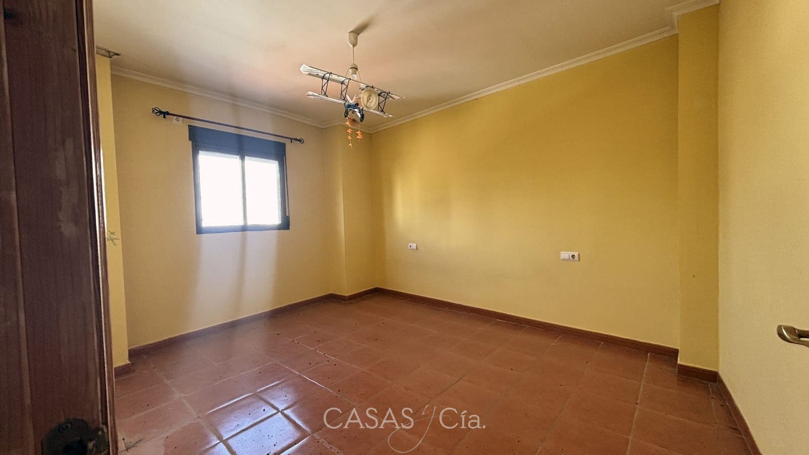 5 chambre Maison de Ville à vendre à Piles - 95 000 € (Ref: 9749275)