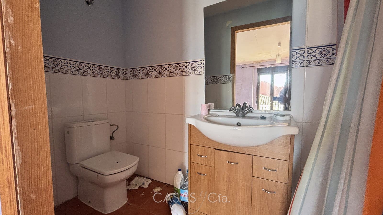 5 chambre Maison de Ville à vendre à Piles - 95 000 € (Ref: 9749275)