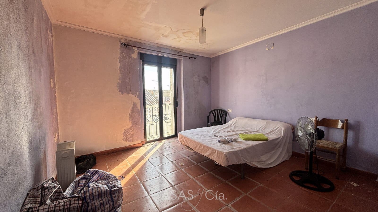 5 chambre Maison de Ville à vendre à Piles - 95 000 € (Ref: 9749275)