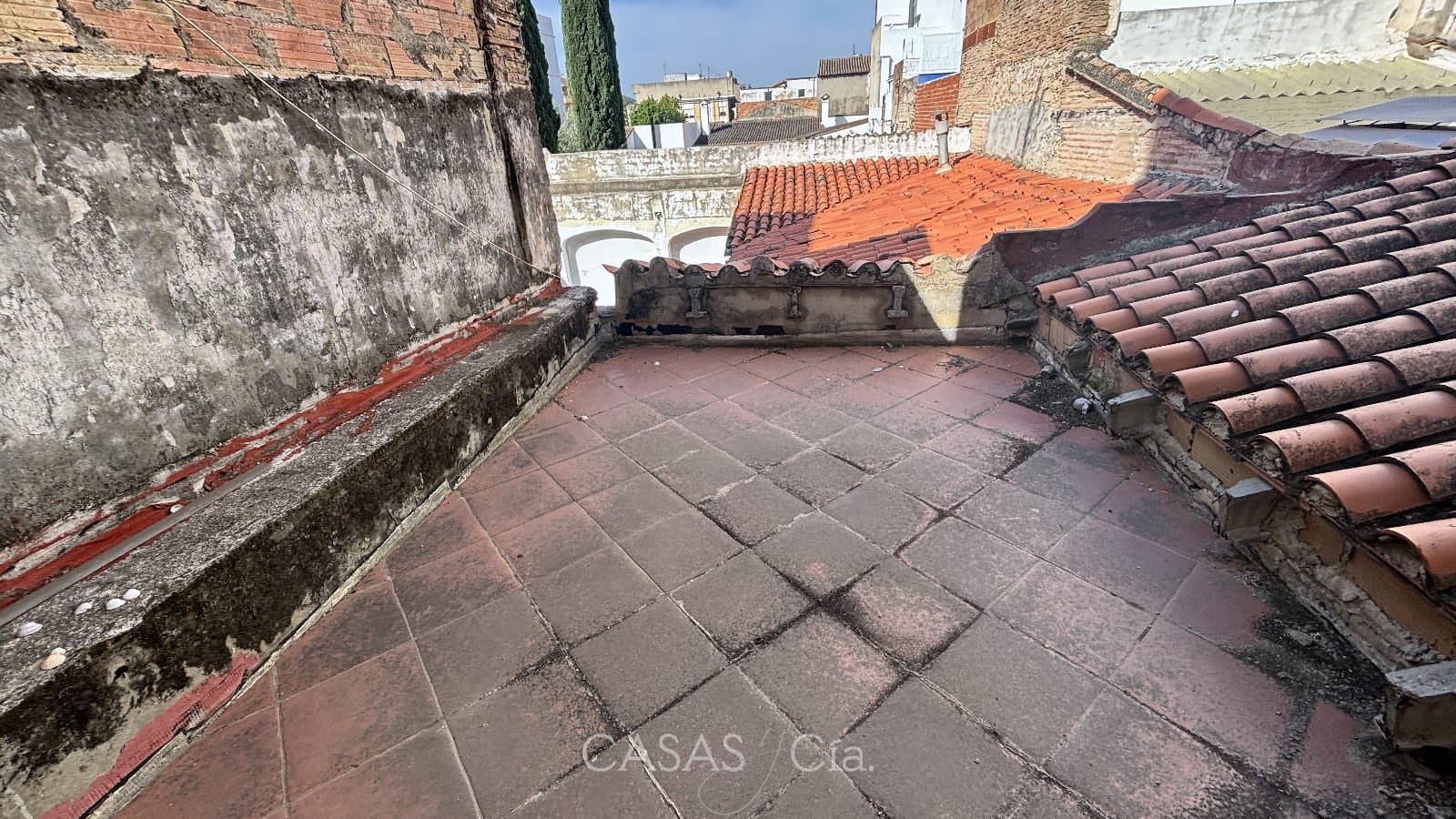 5 chambre Maison de Ville à vendre à Piles - 95 000 € (Ref: 9749275)