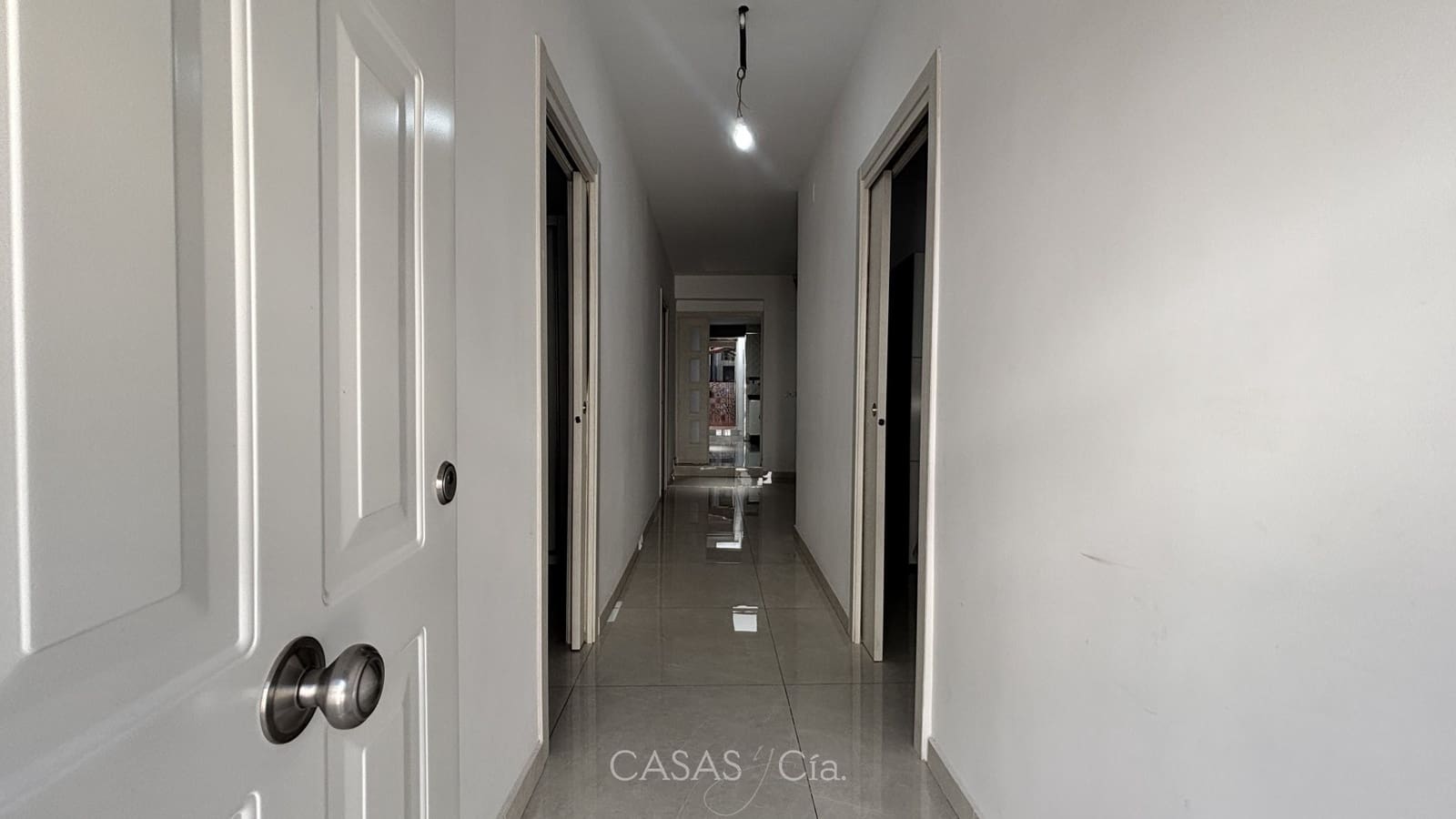 3 quarto Casa em Banda para venda em Oliva com garagem - 159 950 € (Ref: 9813445)