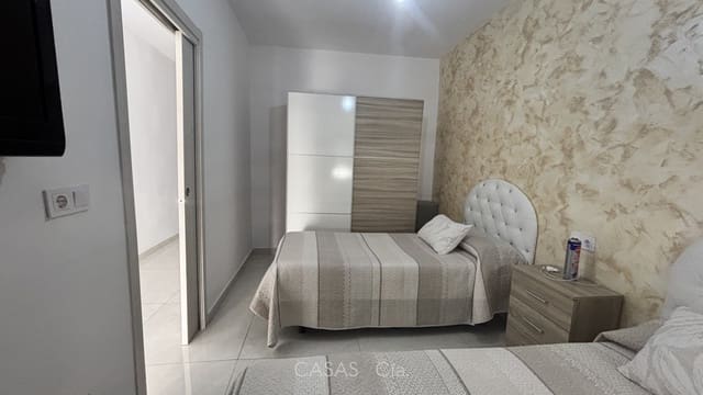 3 Zimmer Haus zu verkaufen in Oliva mit Garage - 159.950 € (Ref: 9813445)