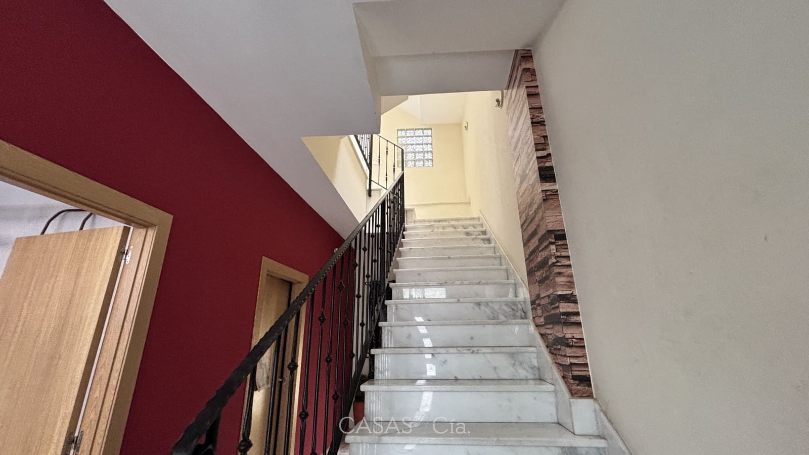 4 slaapkamer Huis te koop in Oliva met garage - € 229.000 (Ref: 9885209)