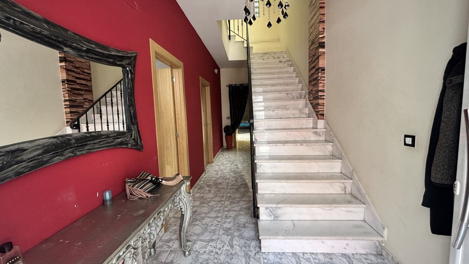 4 slaapkamer Huis te koop in Oliva met garage - € 229.000 (Ref: 9885209)