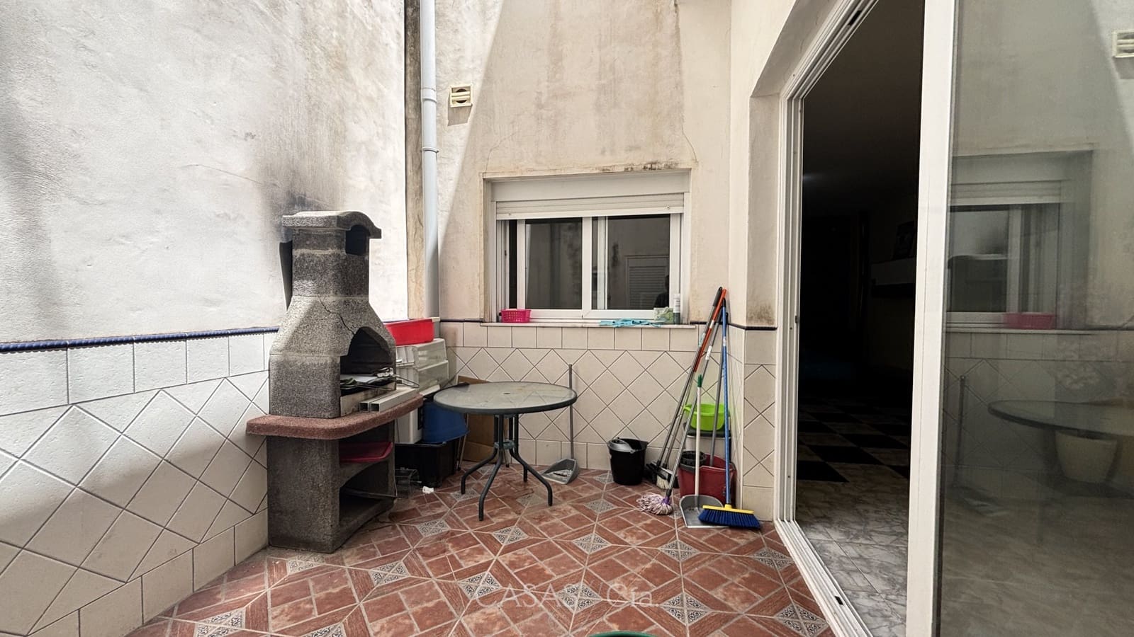 4 slaapkamer Huis te koop in Oliva met garage - € 229.000 (Ref: 9885209)