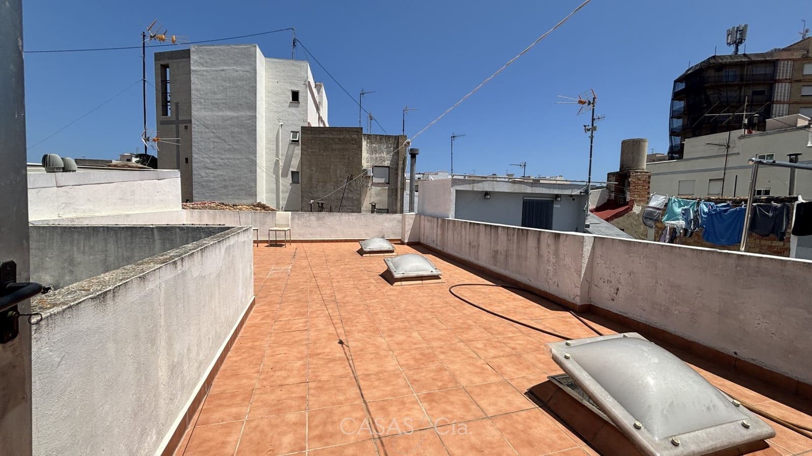 4 slaapkamer Huis te koop in Oliva met garage - € 229.000 (Ref: 9885209)