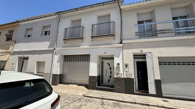 4 soverom Hus til salgs i Oliva med garasje - € 229 000 (Ref: 9885209)
