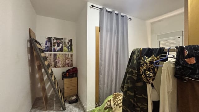 4 soverom Hus til salgs i Oliva med garasje - € 229 000 (Ref: 9885209)