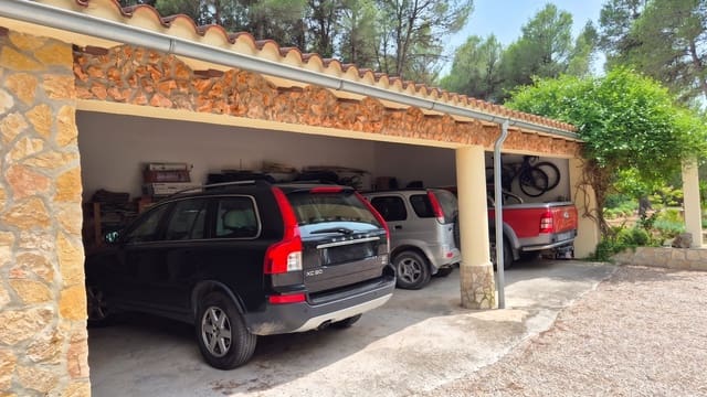 6 Zimmer Villa zu verkaufen in Ontinyent mit Pool Garage - 598.000 € (Ref: 10038563)