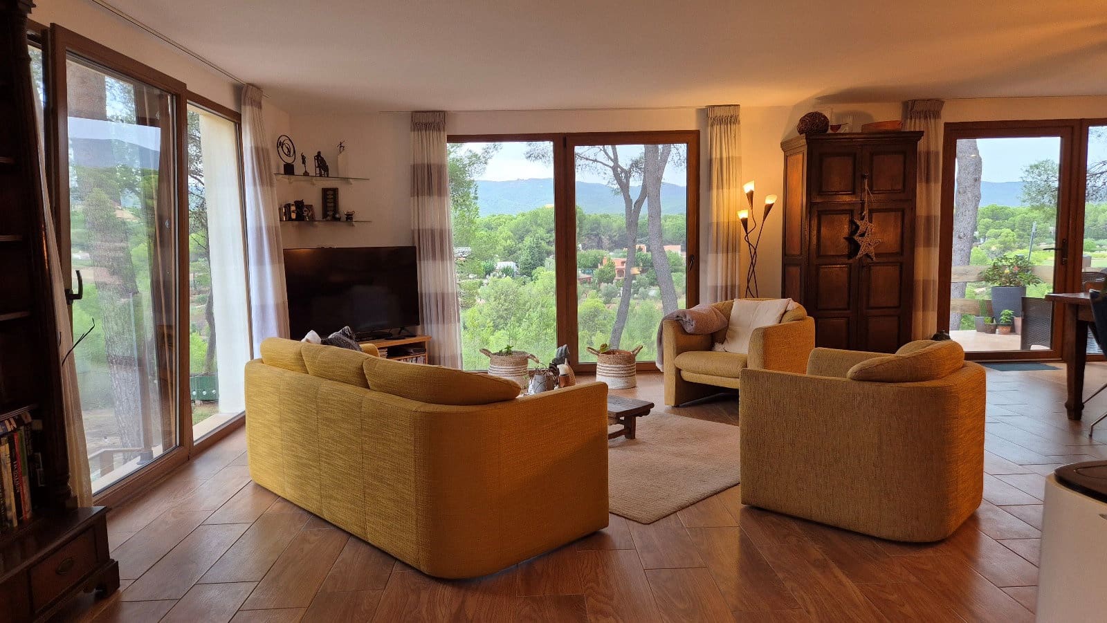 6 bedroom Villa for sale in Ontinyent with pool garage - € 598,000 (Ref: 10038563)