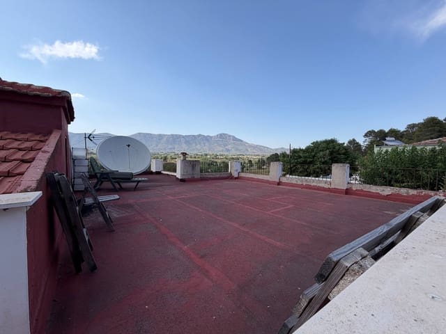 4 sypialnia Willa na sprzedaż w Muro de Alcoy z basenem garażem - 210 000 € (Ref: 10042337)