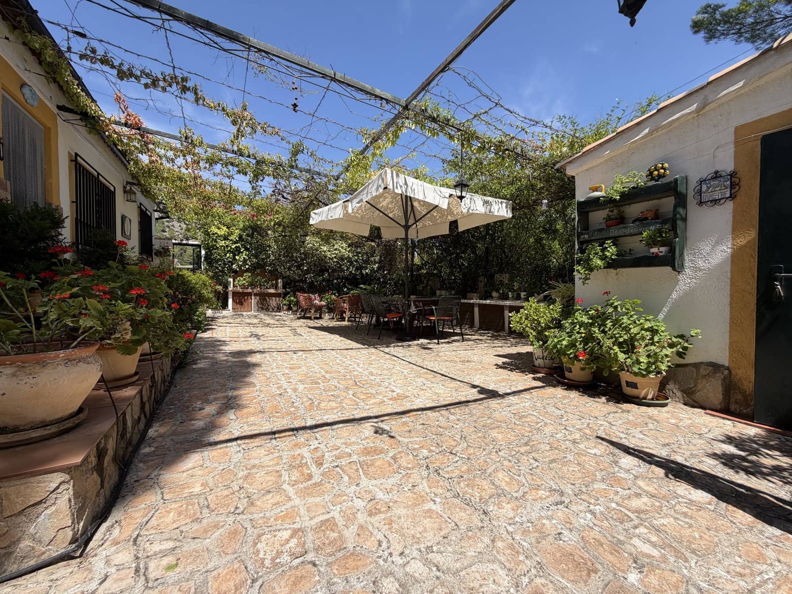 3 sypialnia Willa na sprzedaż w Muro de Alcoy z basenem garażem - 210 000 € (Ref: 10042453)