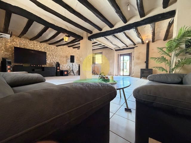 6 sypialnia Finka/Dom wiejski na sprzedaż w Alcocer de Planes z basenem garażem - 530 000 € (Ref: 10045460)
