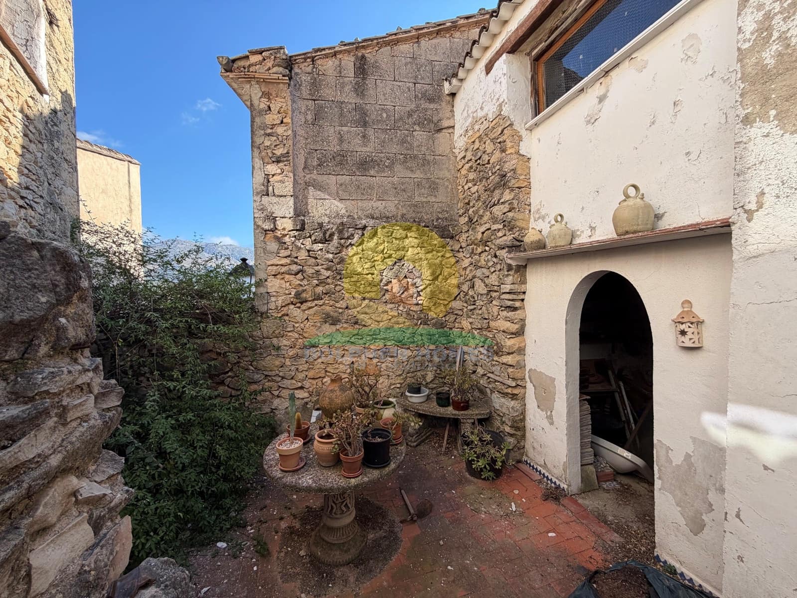 3 bedroom Townhouse for sale in Tollos - € 105,000 (Ref: 10045461)